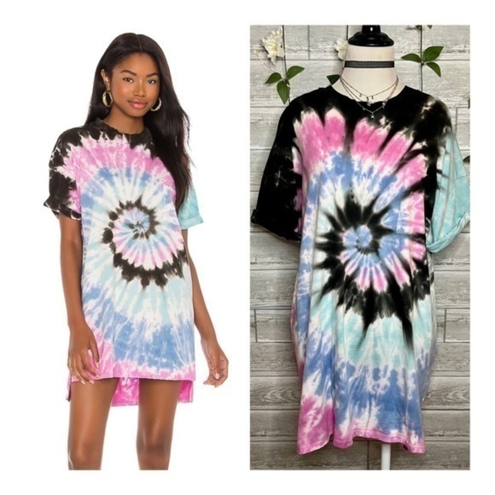 x REVOLVE Catalina Tshirt Dress in Cosmic Seabreeze & Peony Wash